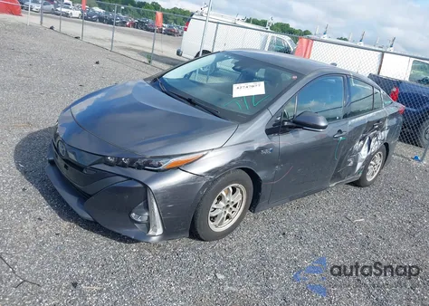 2017 Toyota Prius Prime Advanced из США, поврежденный, VIN JTDKARFP7H3057336